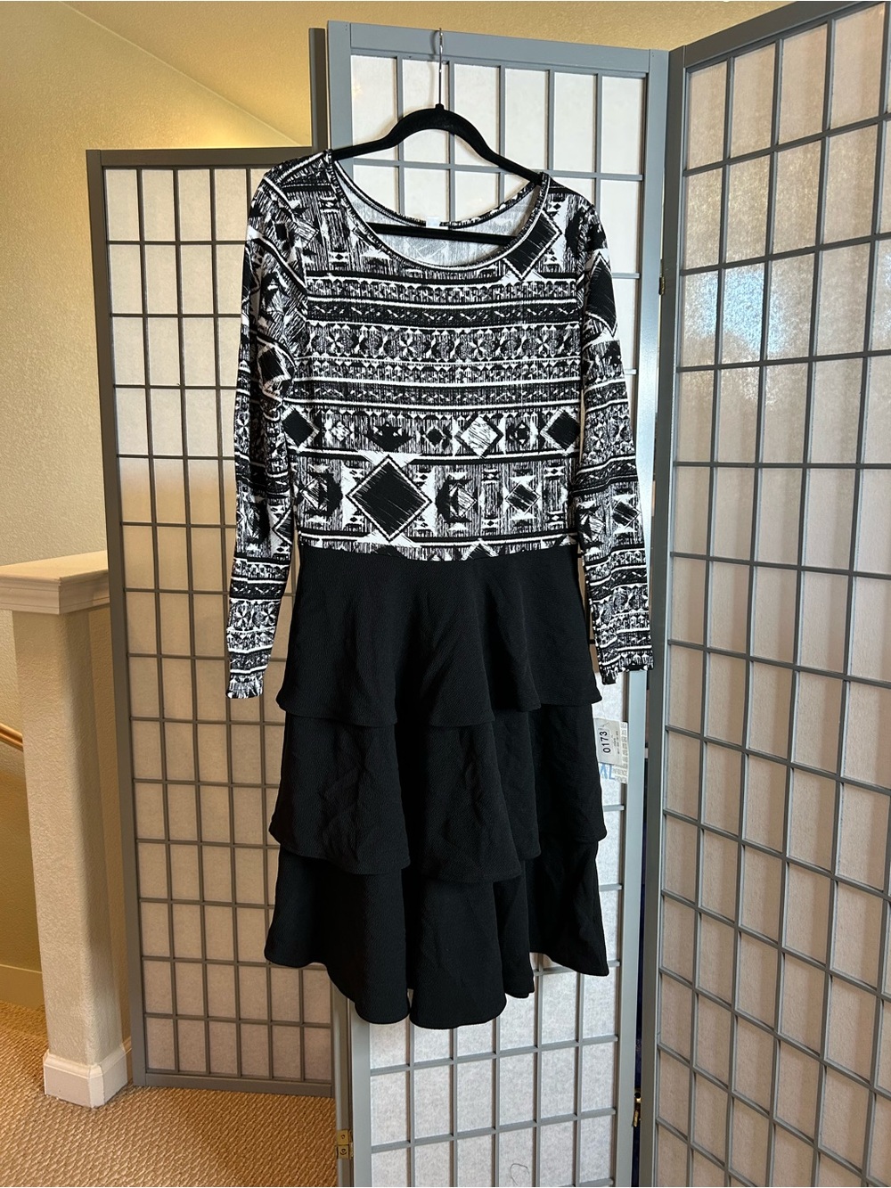 NWT LuLaRoe Georgia Black & White Long-Sleeve Tiered Dress